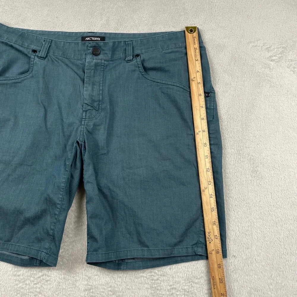 Arcteryx Phelix Short Mens 36 Blue Casual Cotton Blend Stretch Hiking 9